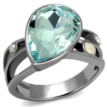 Load image into Gallery viewer, Light Blue Teardrop Crystal Ring – March Birthstone