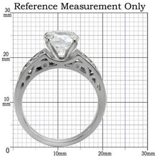 Load image into Gallery viewer, MT960 - High polished (no plating) Stainless Steel Ring in Clear Center Round in Crystal - Newest

